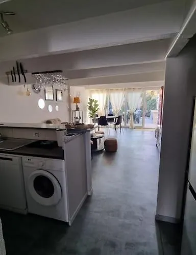 Loc Cap Phoebus, Atypique, Au Calme Dans La Pinede Agde