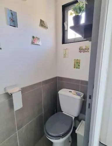 Loc Cap Phoebus, Atypique, Au Calme Dans La Pinede Agde