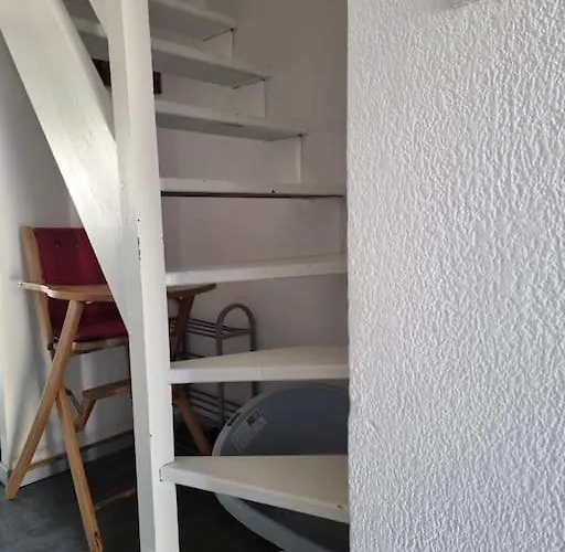 Loc Cap Phoebus, Atypique, Au Calme Dans La Pinede Tatil Evi Agde