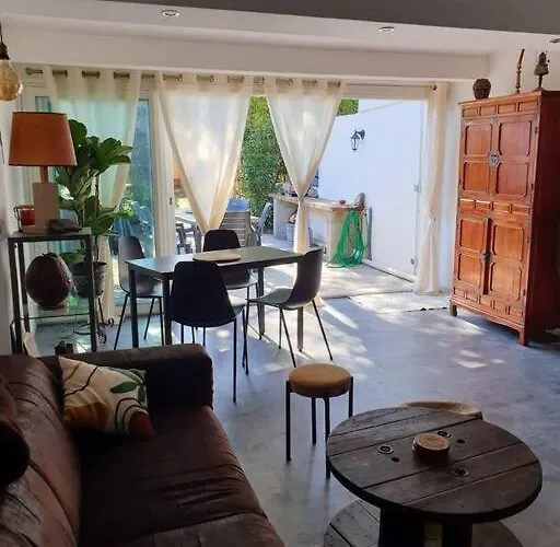 Loc Cap Phoebus, Atypique, Au Calme Dans La Pinede * Agde